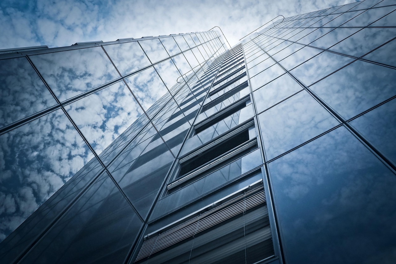 Architecture, building, city — Keep Moisture Levels Under Control in a Hall Greenhouse