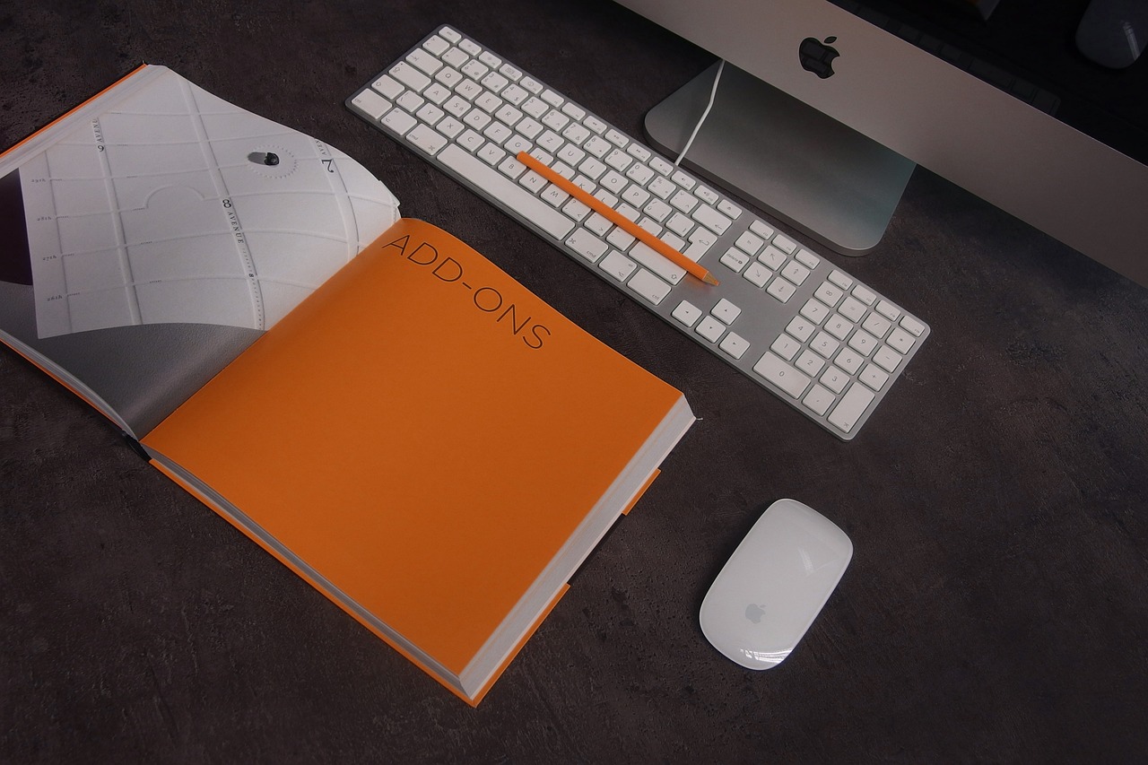 Pc, computer, mac — Yupoo Clothing: Where Innovation Meets Style